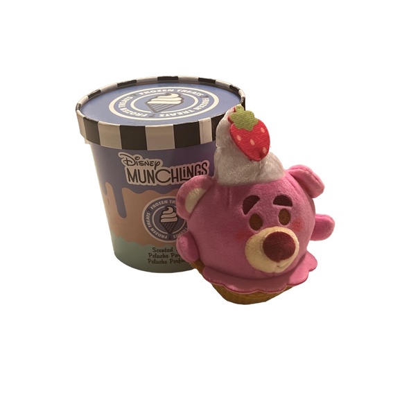 Disney Toys Disney Parks Munchlings Mystery Scented Frozen Treats